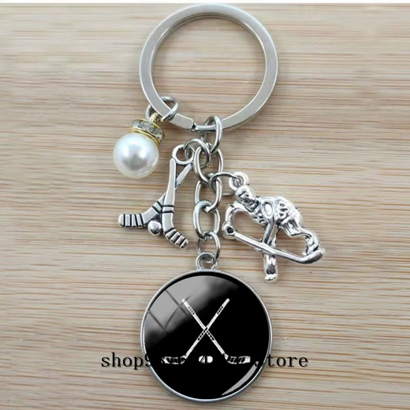 Fashion Ice Hockey Keychain Cross Hockey Stick Key Chain Elegant Leisure Sports Hockey Fans Gift